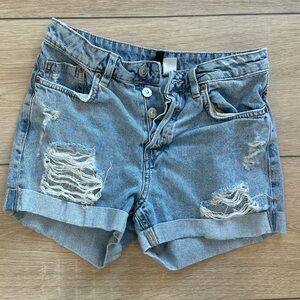 H&M Denim Shorts- Size 4